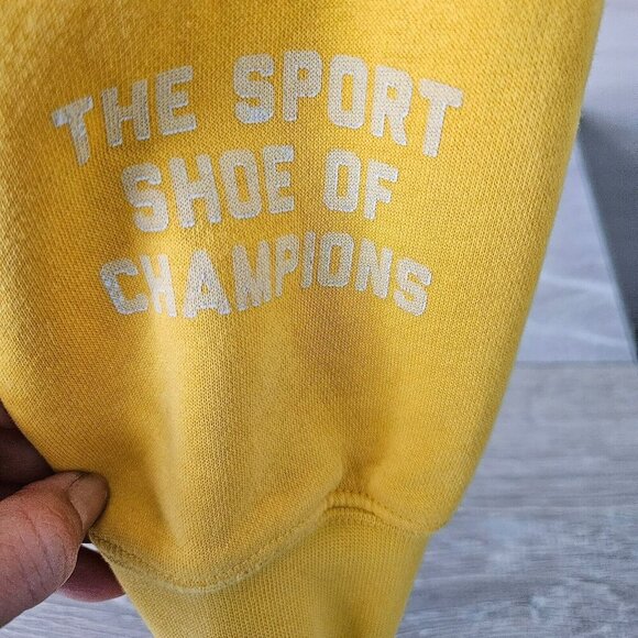 Nike Sweatshirt Evolution of the Swish Pinwheel Logo Yellow Long Sleeve Hooded M - Picture 4 of 16